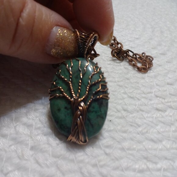 Gorgeous GREEN ZEBRA JASPER Handmade COPPER WIRE-WRAPPED TREE Pendant/Chain 981C - Picture 2 of 3